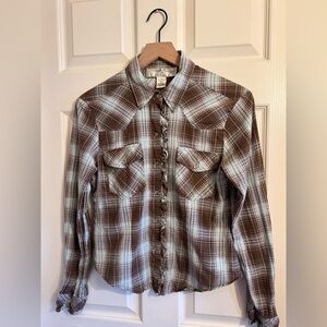 Tasha Polizzi for T.P. Saddle Blanket & Co. Plaid Ruffle Cotton Pearl Snap Small